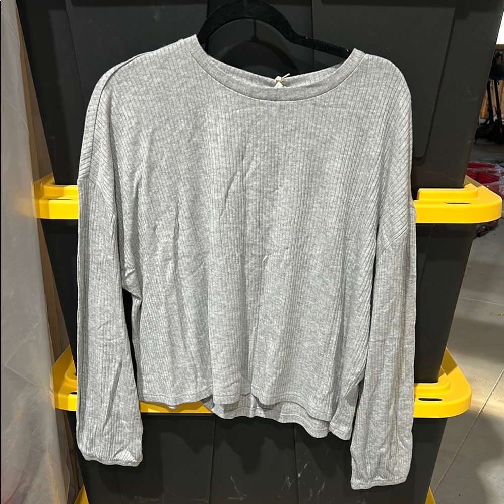 Gray Ribbed Long Sleeve Top